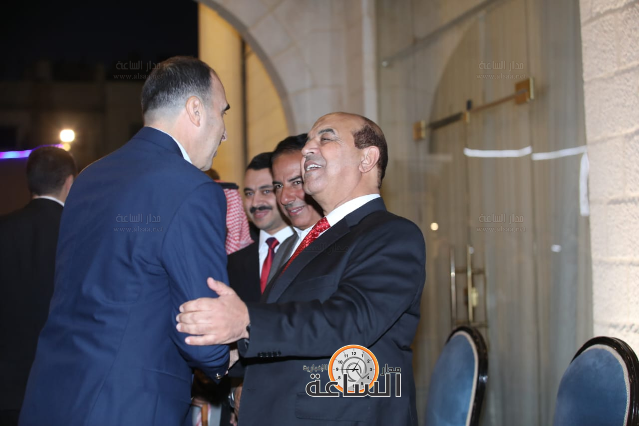 Madar Al-Saa Images 0.7540835983050471