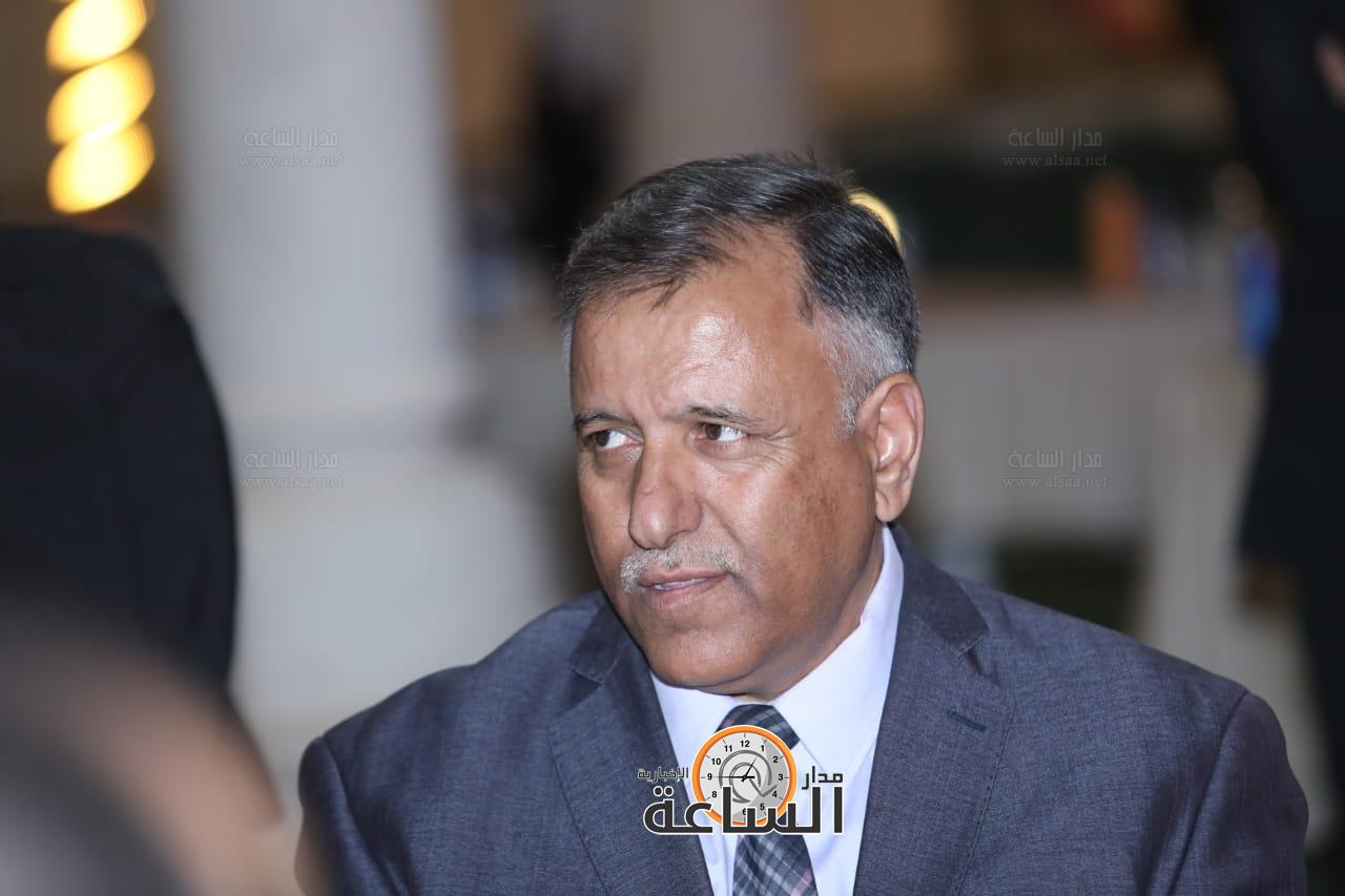 Madar Al-Saa Images 0.5380173804063662