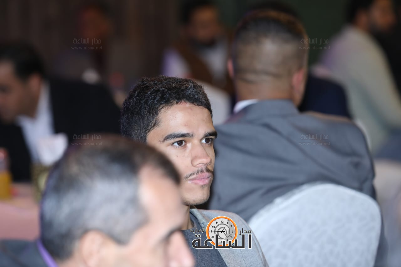 Madar Al-Saa Images 0.5481670097691413