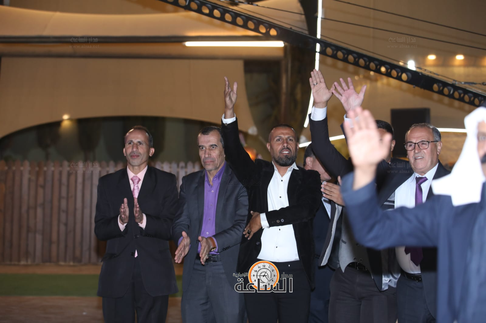 Madar Al-Saa Images 0.48504837239257537