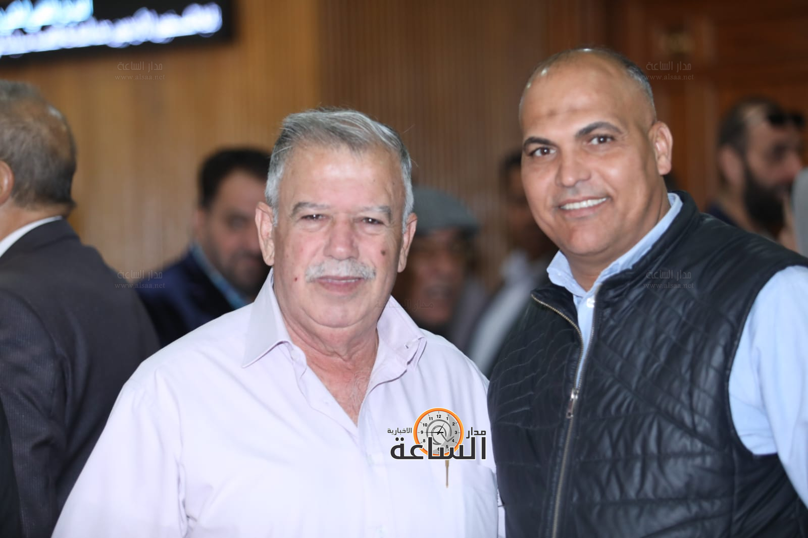 Madar Al-Saa Images 0.881631384415829