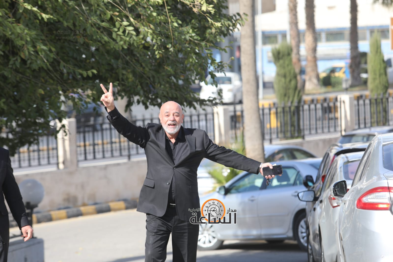 Madar Al-Saa Images 0.8308788803053833