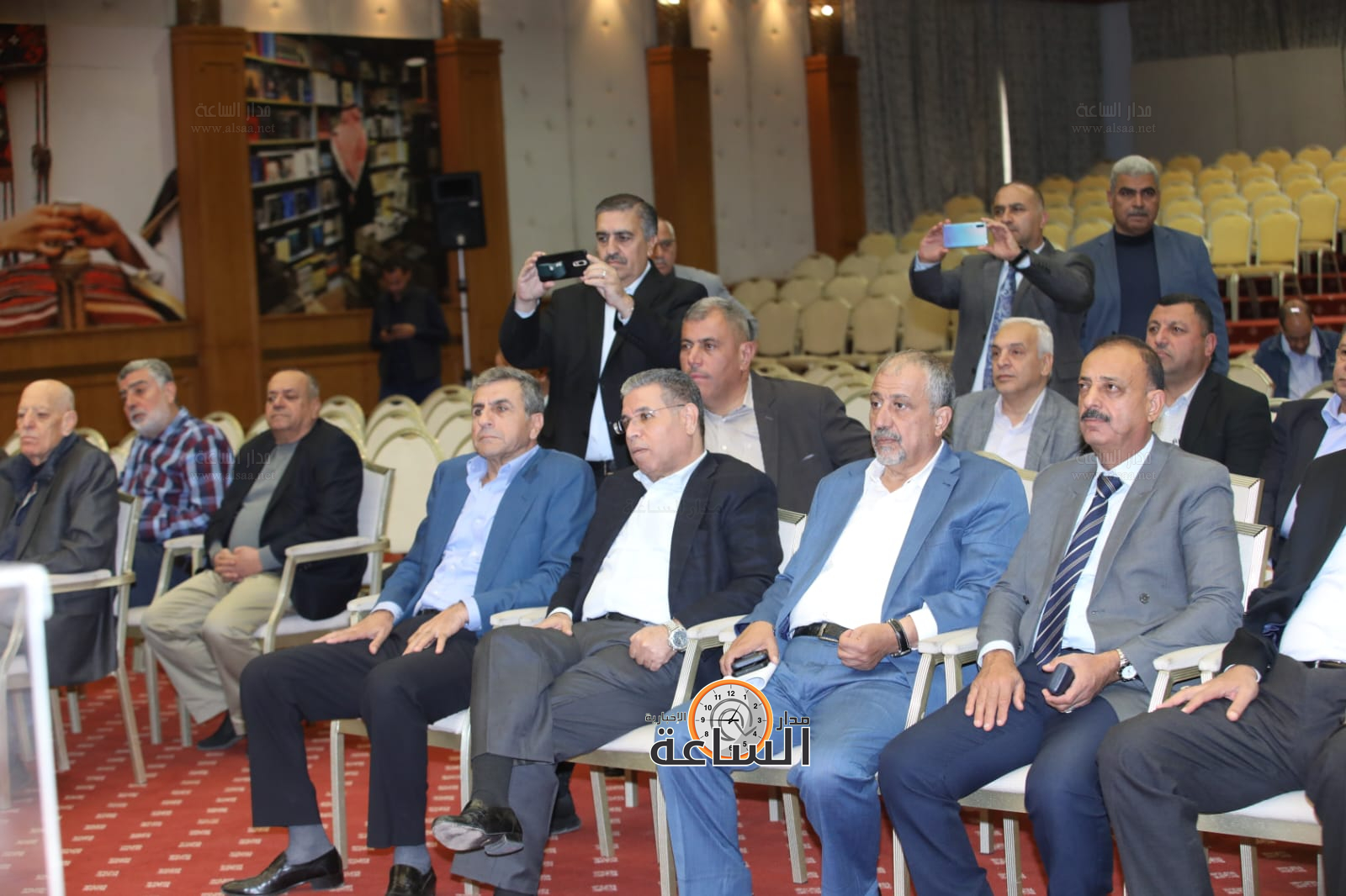 Madar Al-Saa Images 0.7197776198943053