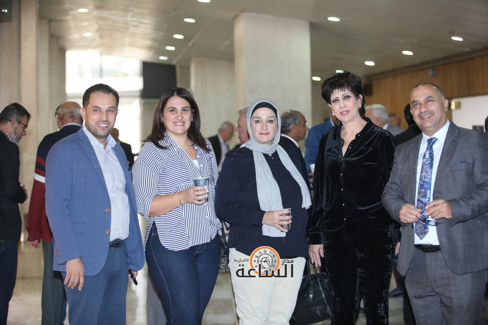 Madar Al-Saa Images 0.20549619514253137