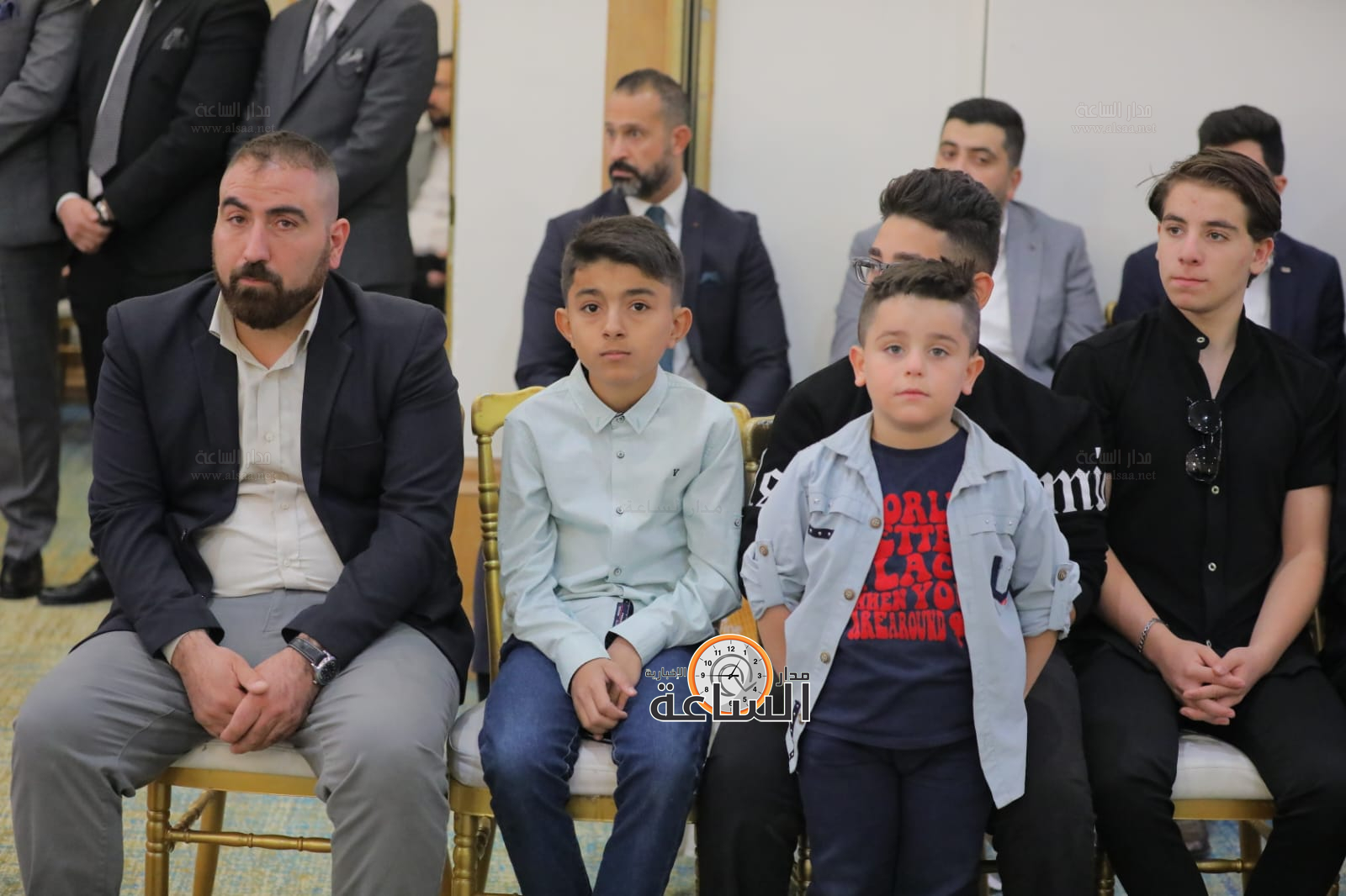 Madar Al-Saa Images 0.33377218526991004