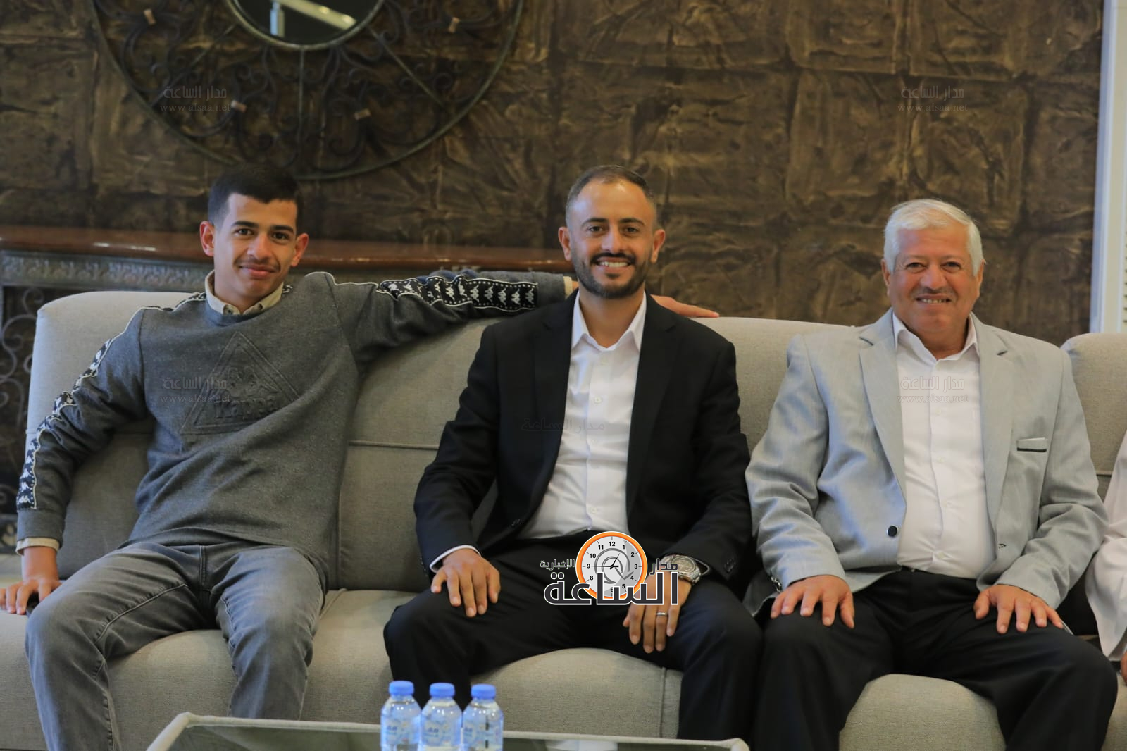 Madar Al-Saa Images 0.45897427274530456