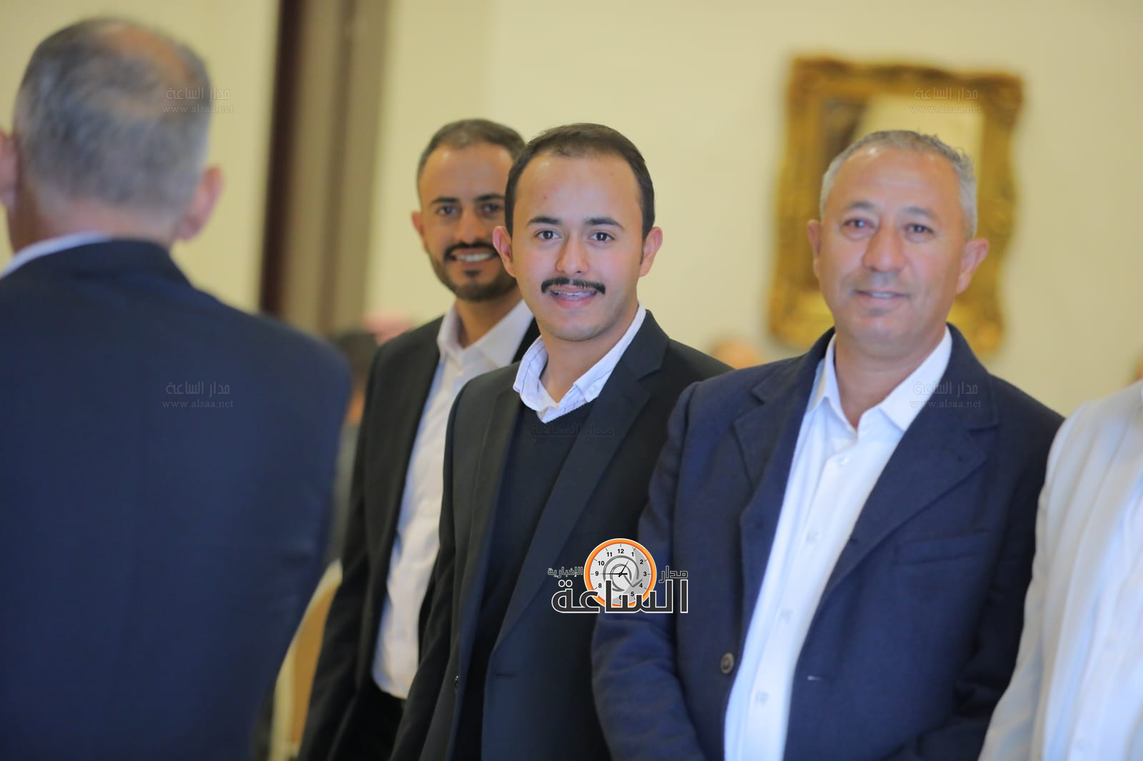 Madar Al-Saa Images 0.7359672154815344