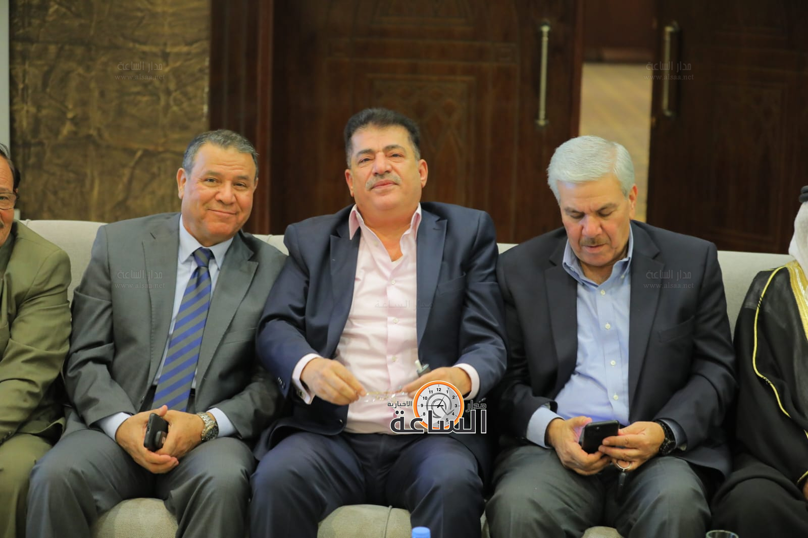 Madar Al-Saa Images 0.8550474351419224