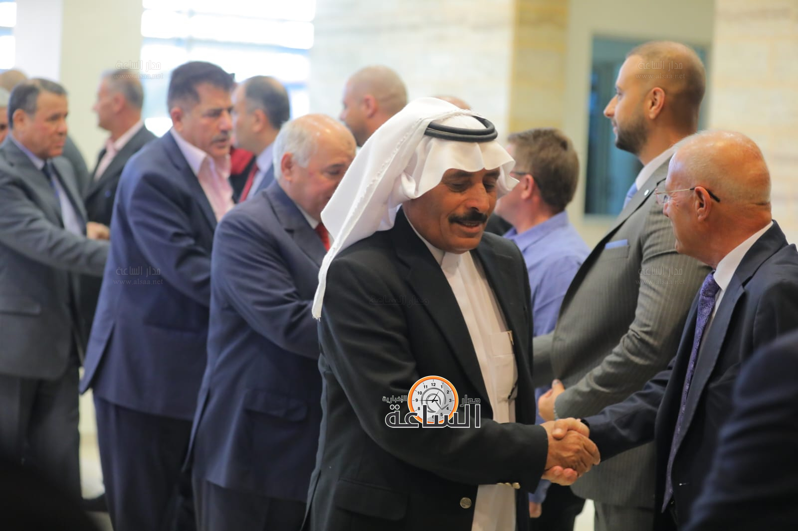 Madar Al-Saa Images 0.019611672275825942