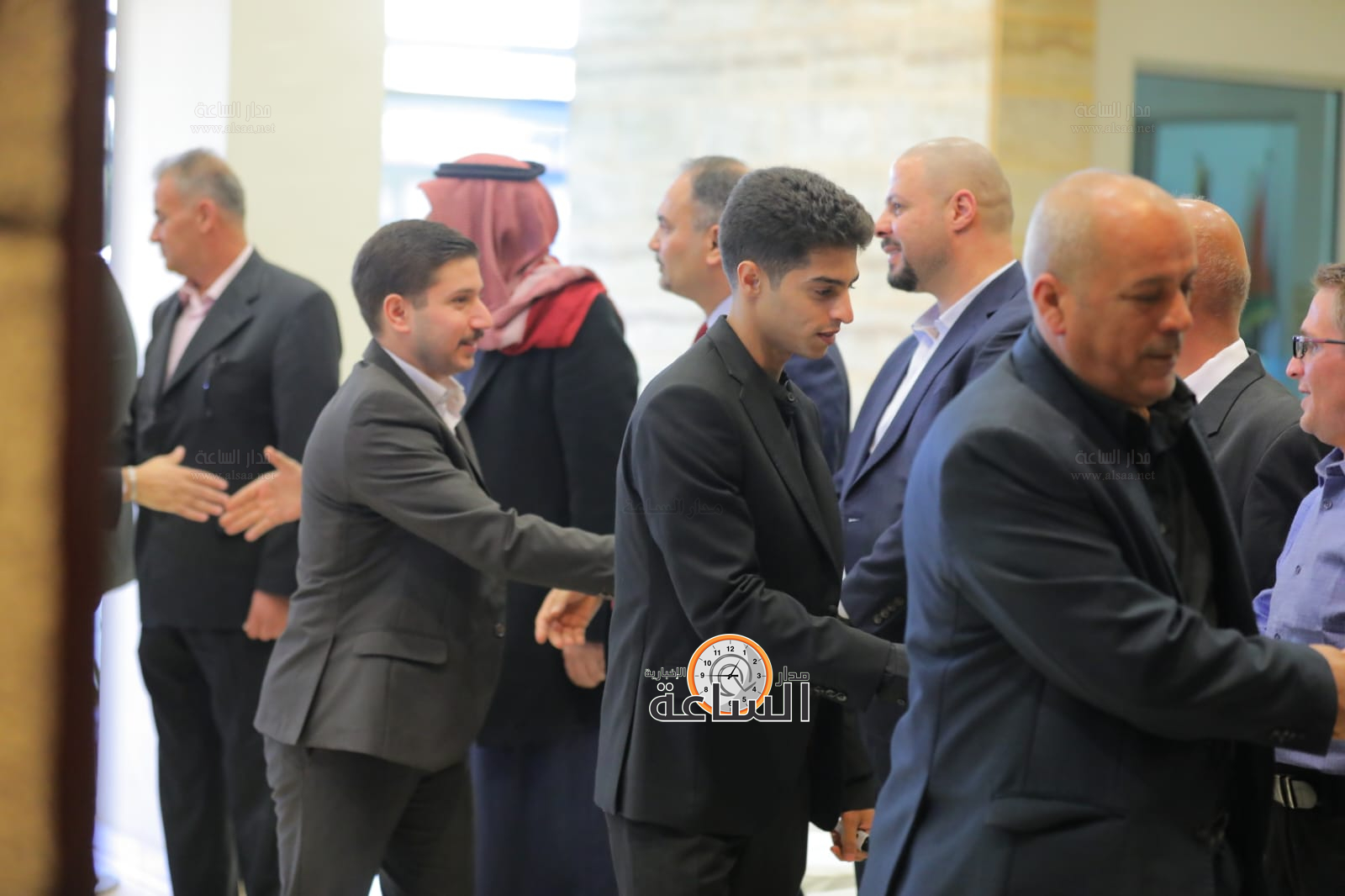 Madar Al-Saa Images 0.40776116869737566