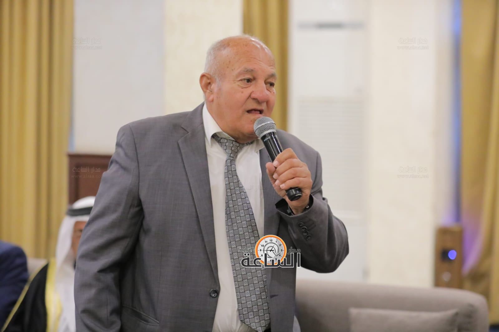 Madar Al-Saa Images 0.6991010107242299