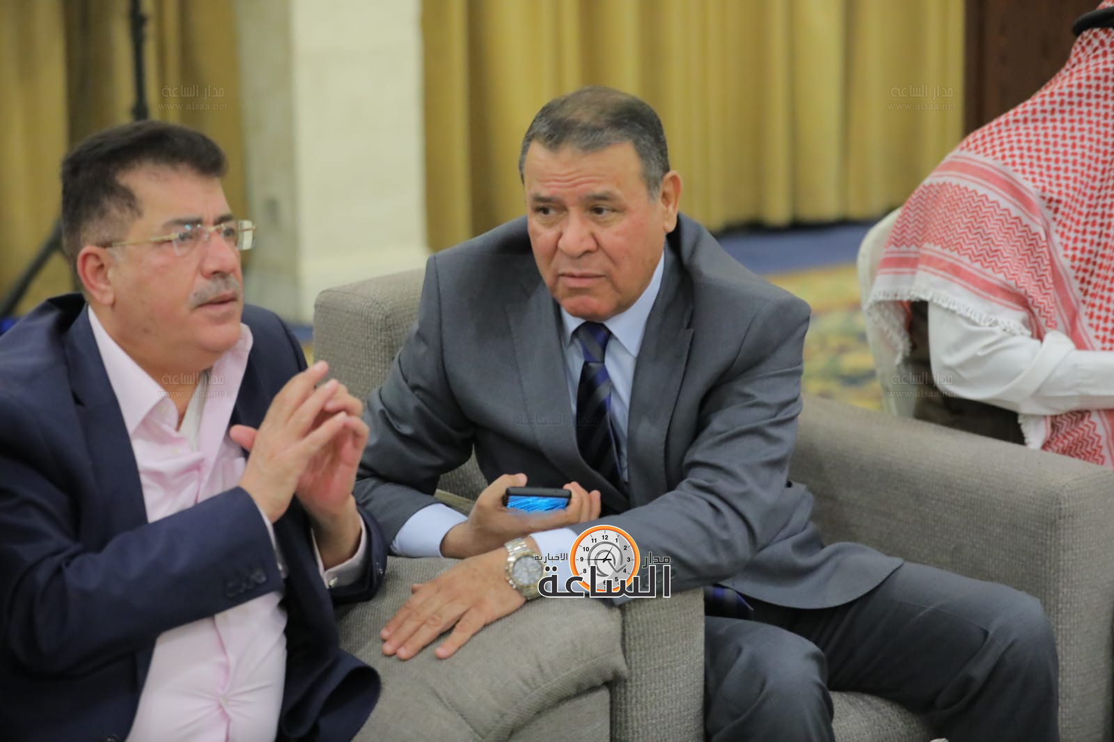 Madar Al-Saa Images 0.24911105934593758