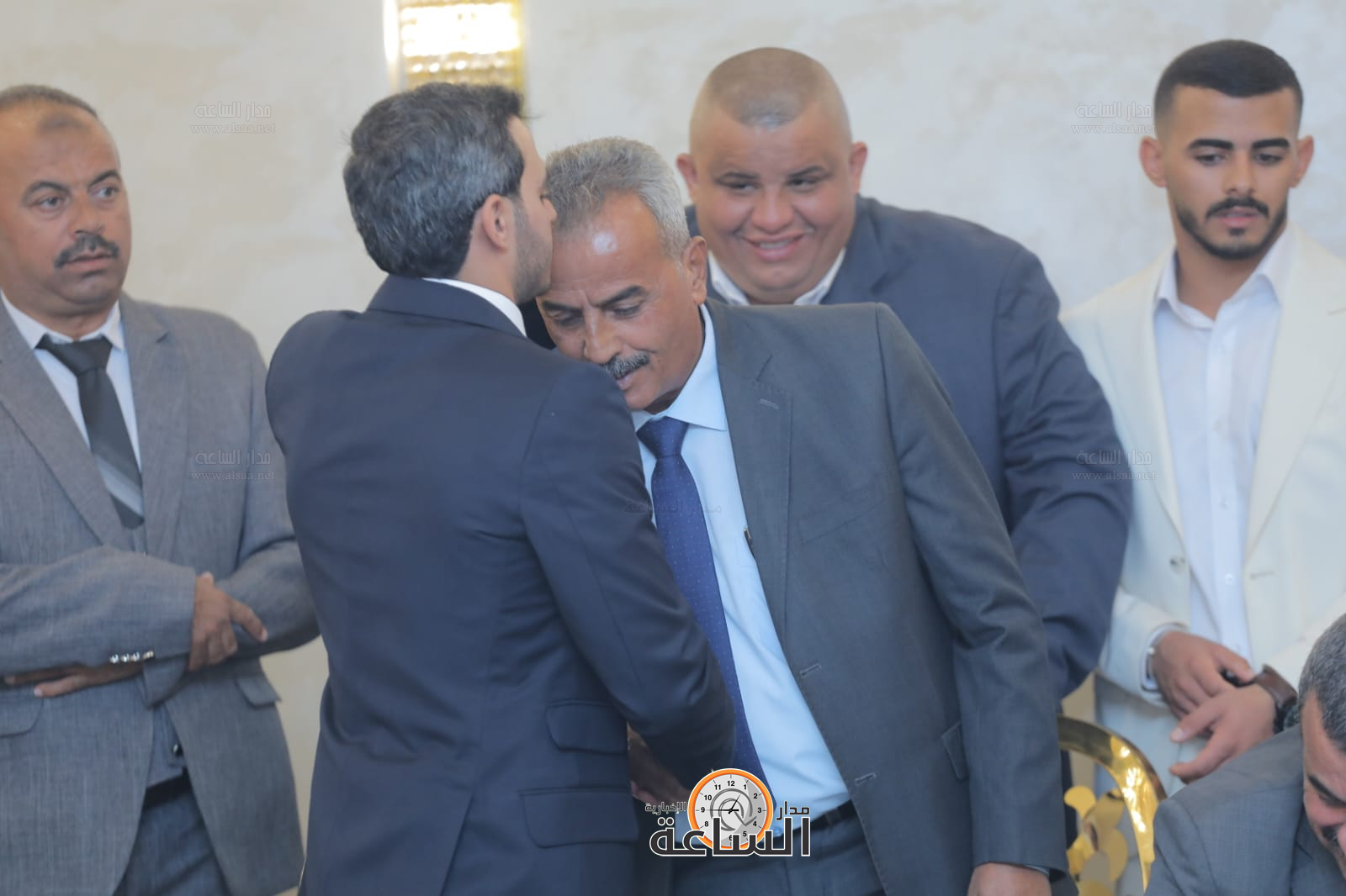 Madar Al-Saa Images 0.4960461108755694