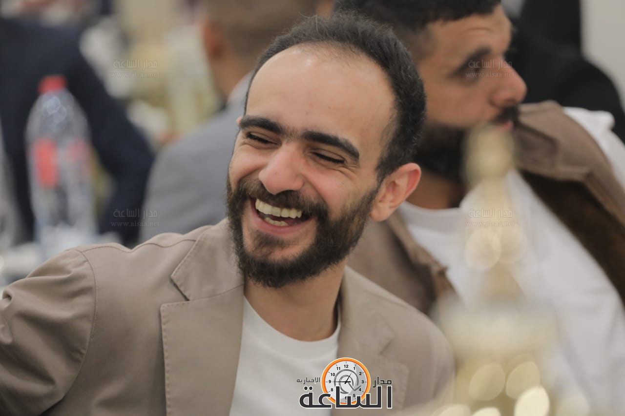 Madar Al-Saa Images 0.7372646292236547