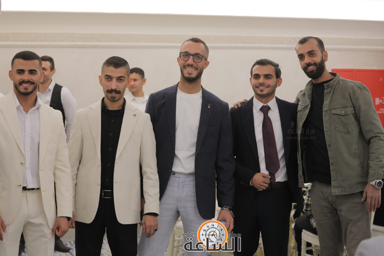 Madar Al-Saa Images 0.7978166376205422