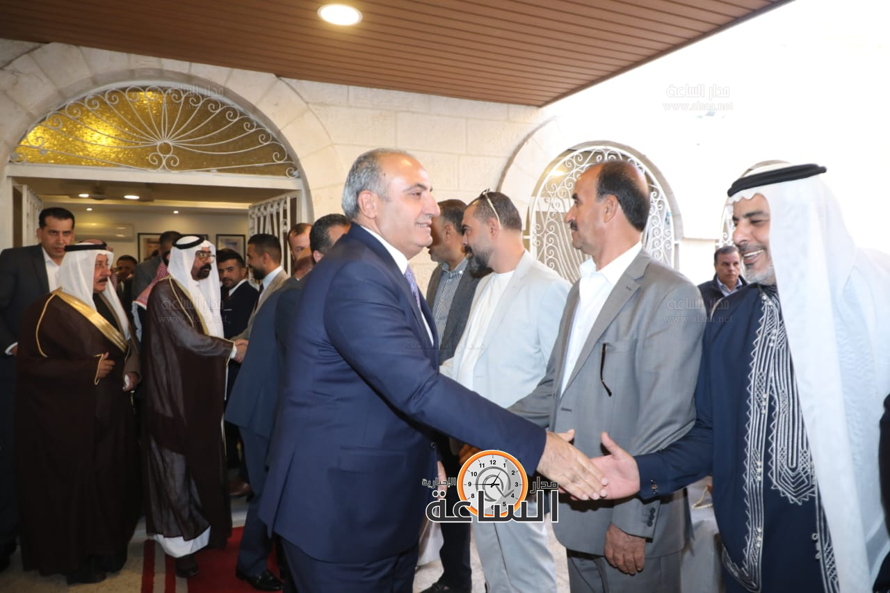 Madar Al-Saa Images 0.4348687738854369