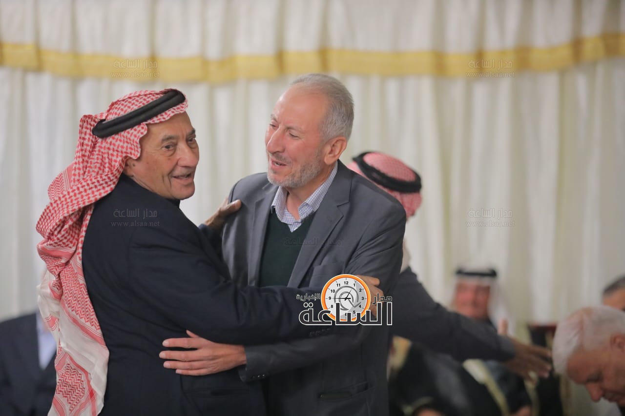 Madar Al-Saa Images 0.8288233014504447