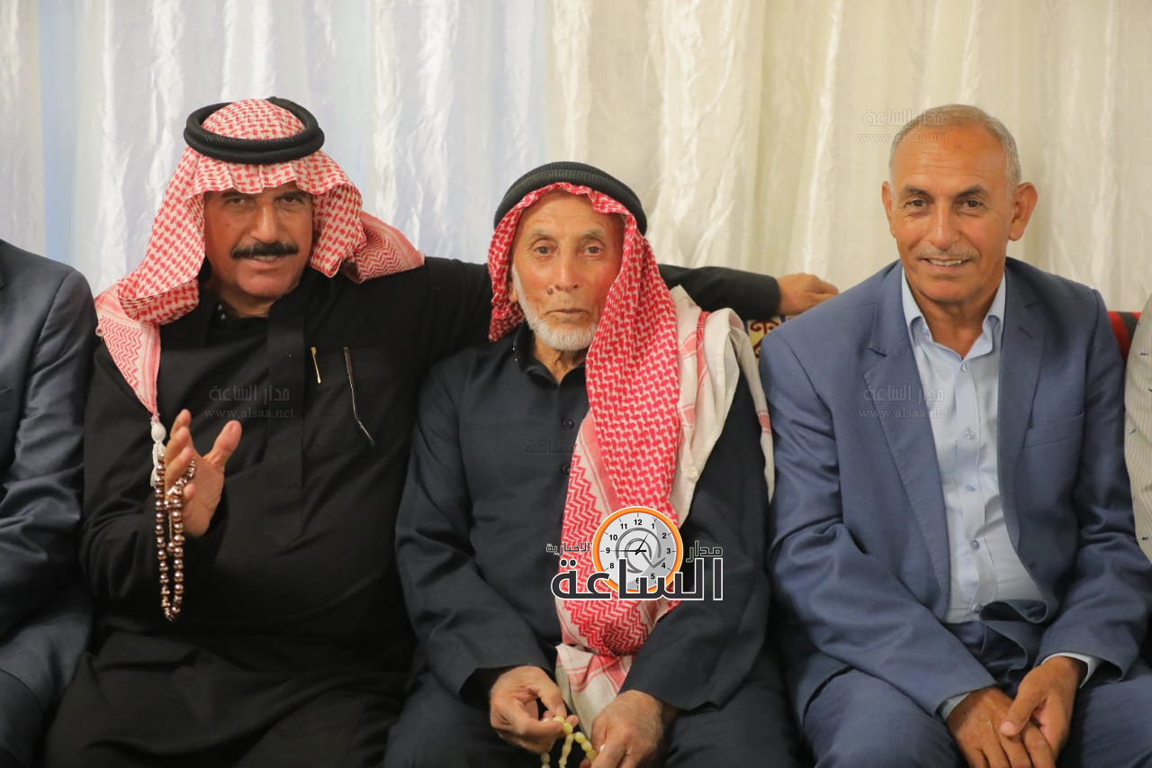 Madar Al-Saa Images 0.2883151123494849