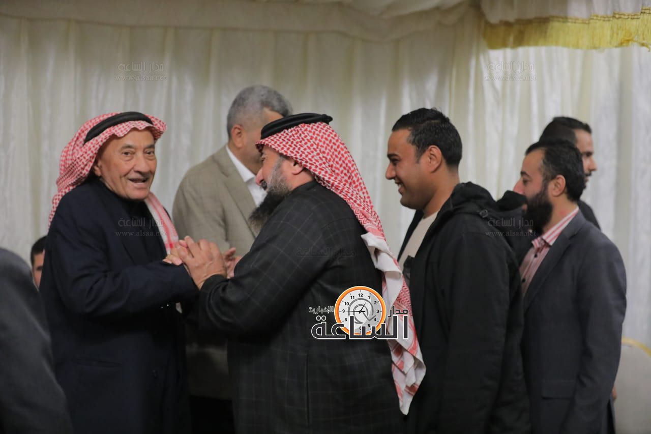 Madar Al-Saa Images 0.610043739564281