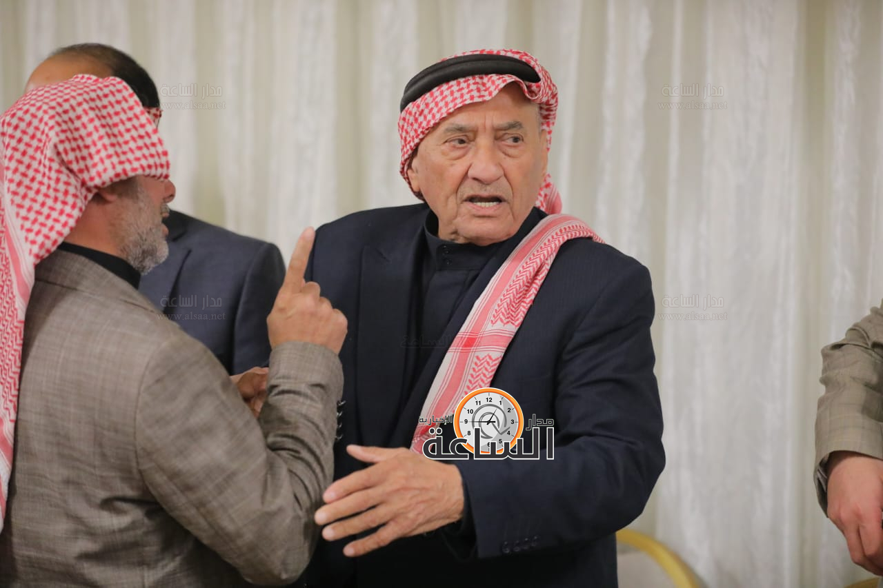 Madar Al-Saa Images 0.8237490387706639