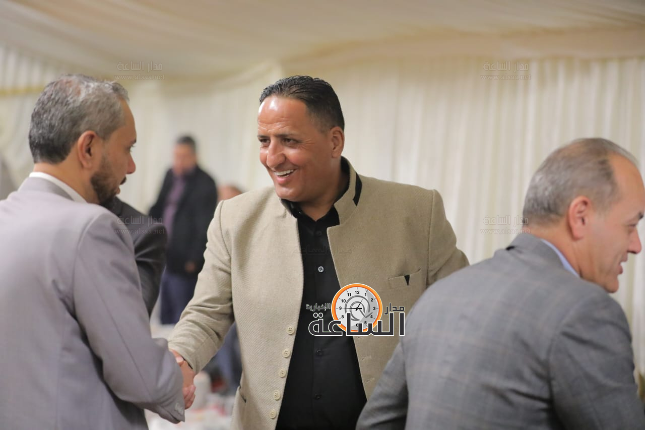 Madar Al-Saa Images 0.09611259044426212