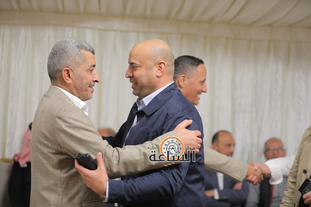 Madar Al-Saa Images 0.5128119686445678