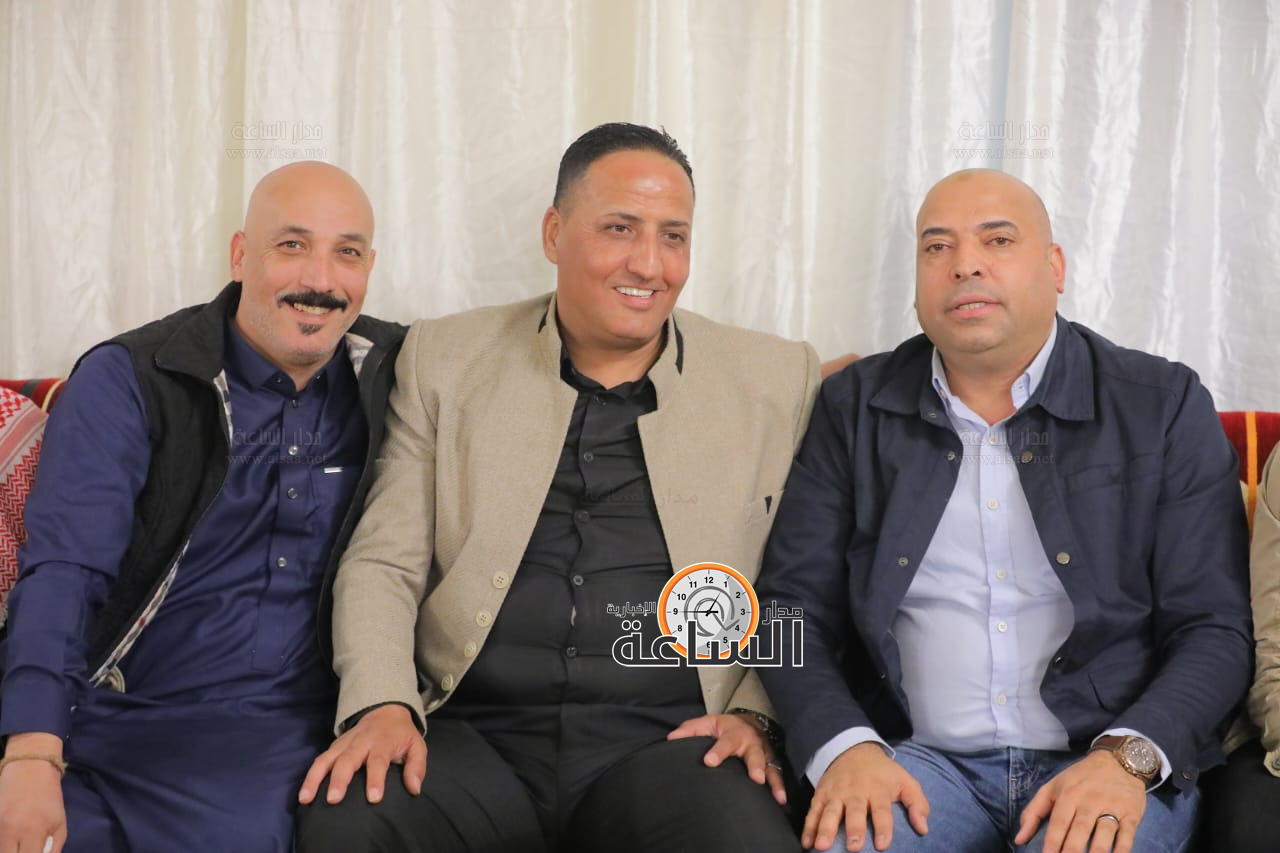 Madar Al-Saa Images 0.1637228244911364