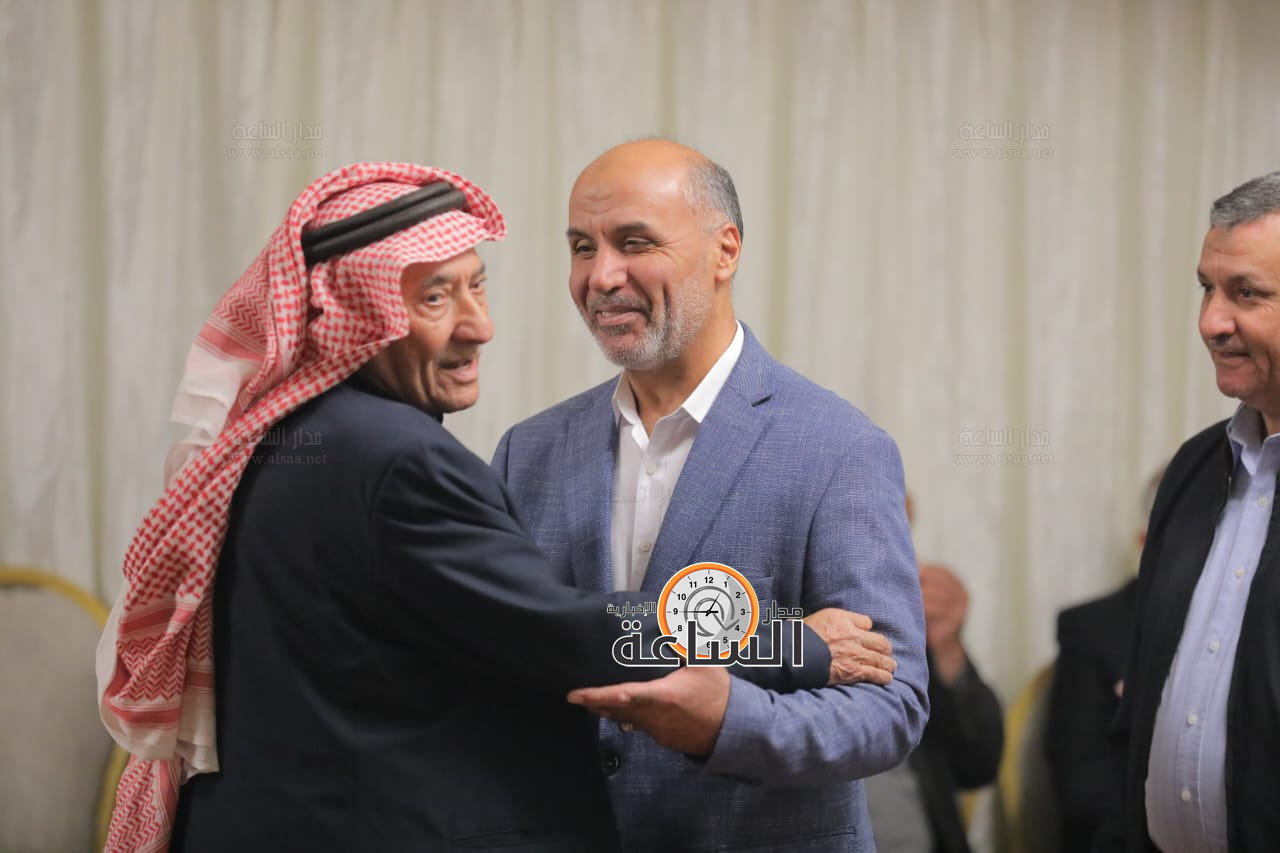 Madar Al-Saa Images 0.7216105703489419