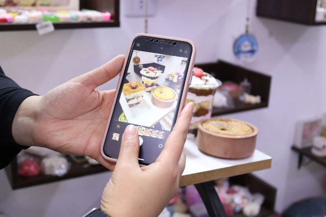 Madar Al-Saa Images 0.9641713852354303