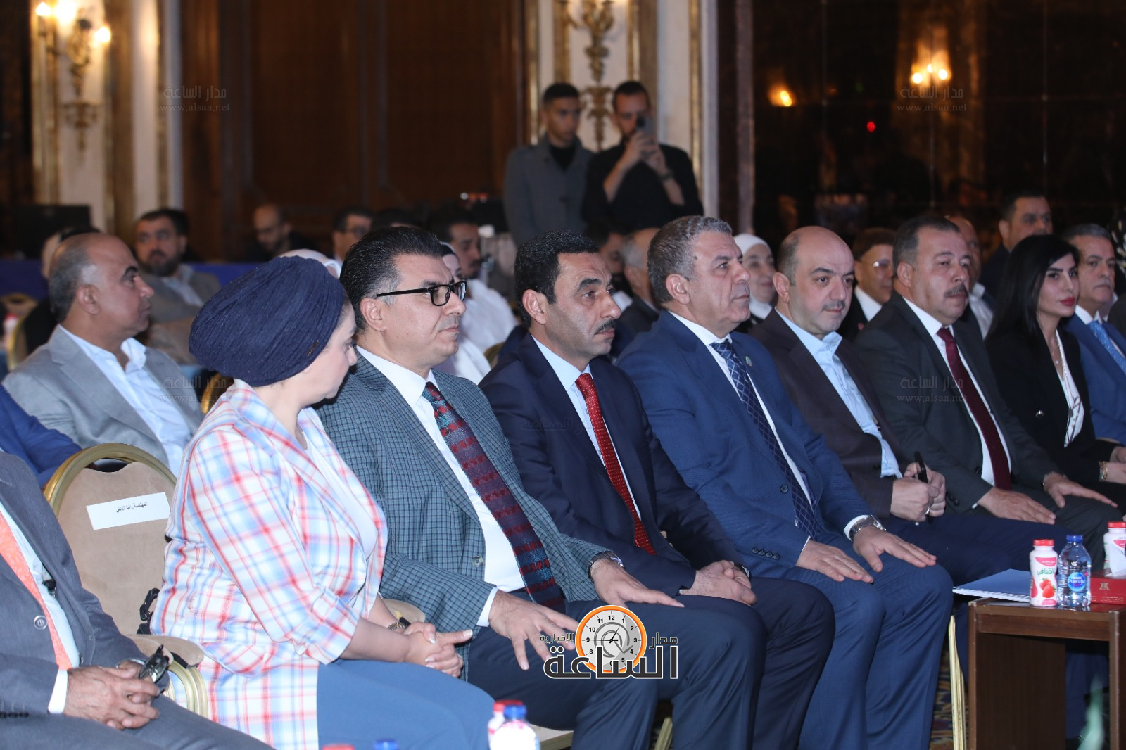 Madar Al-Saa Images 0.8000936507944127