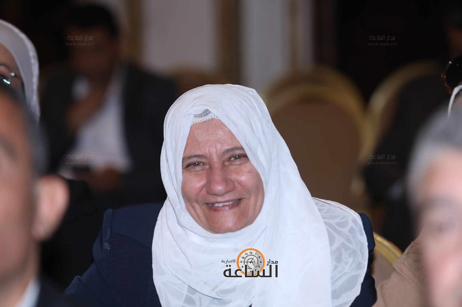 Madar Al-Saa Images 0.2492481946885845