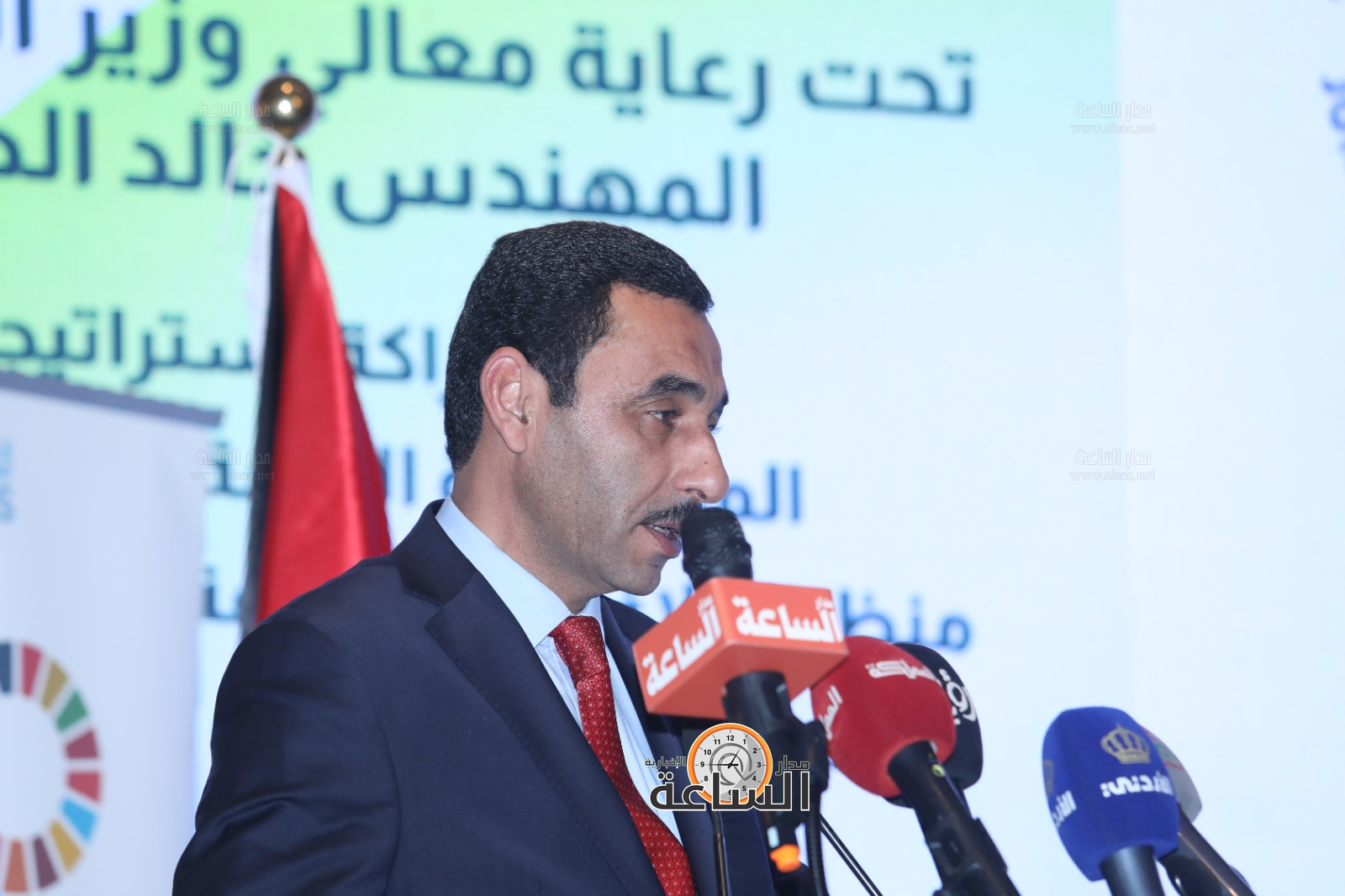 Madar Al-Saa Images 0.27190798349872924