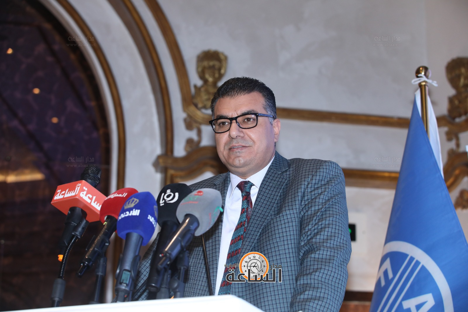 Madar Al-Saa Images 0.13317843459546475