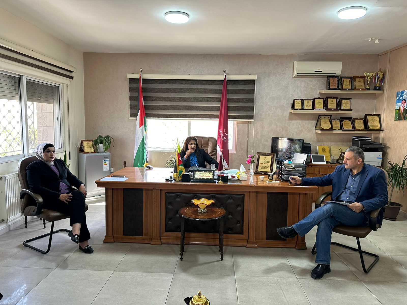 Madar Al-Saa Images 0.7136100877737288