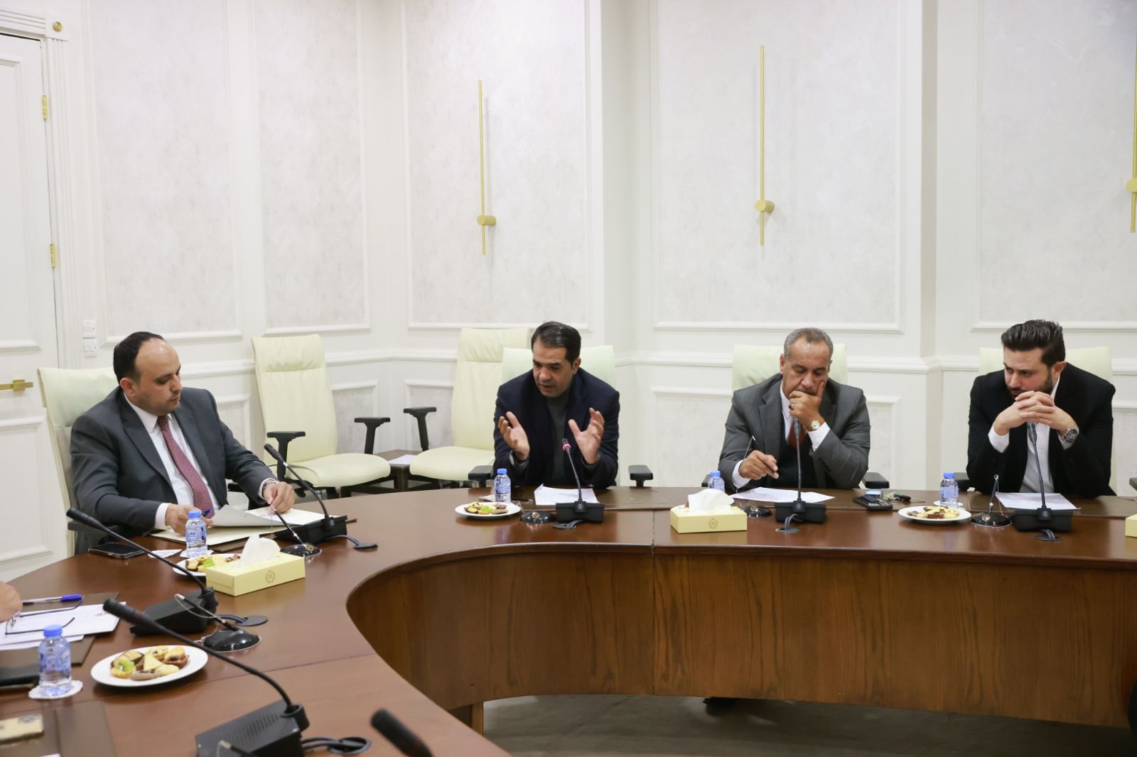 Madar Al-Saa Images 0.3867289924113946