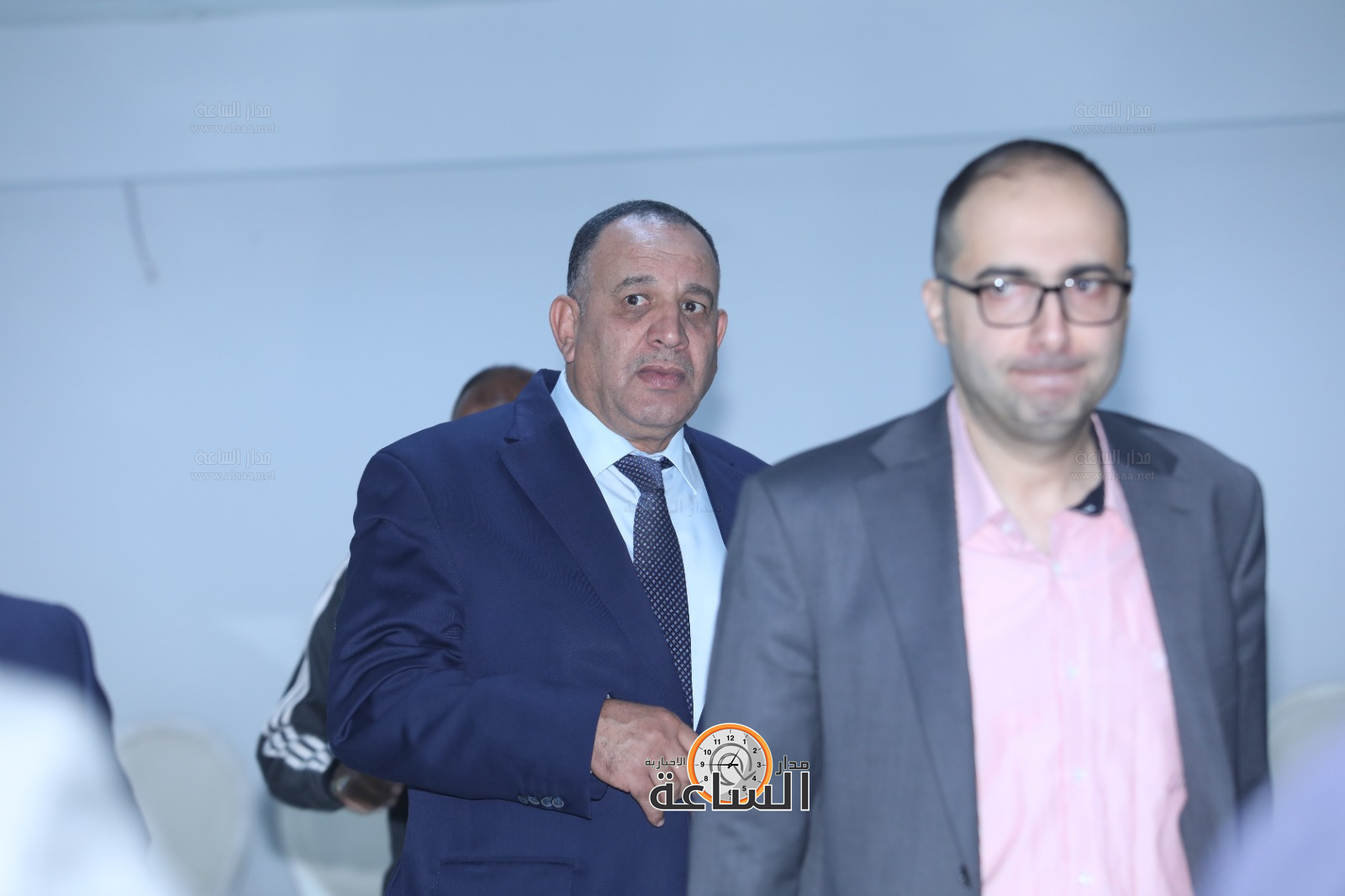 Madar Al-Saa Images 0.3685221270070054