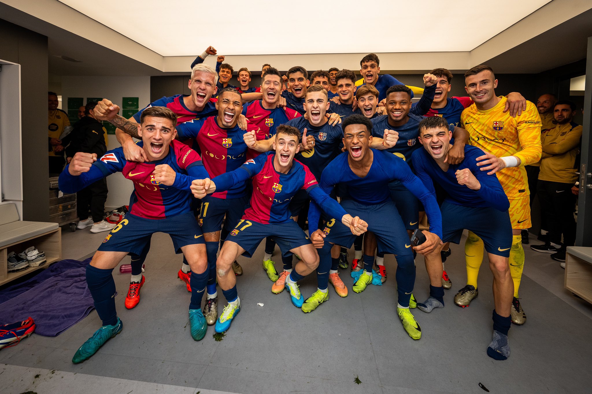 Madar Al-Saa Images 0.13078349039869996