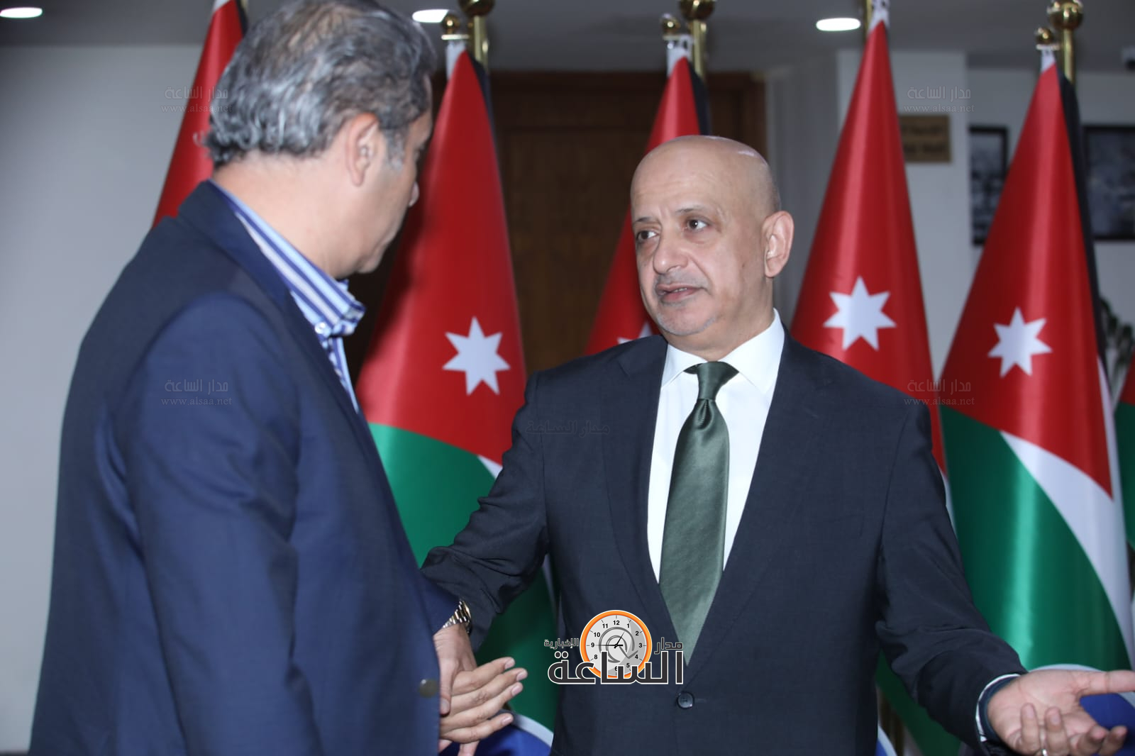 Madar Al-Saa Images 0.9147409591650555