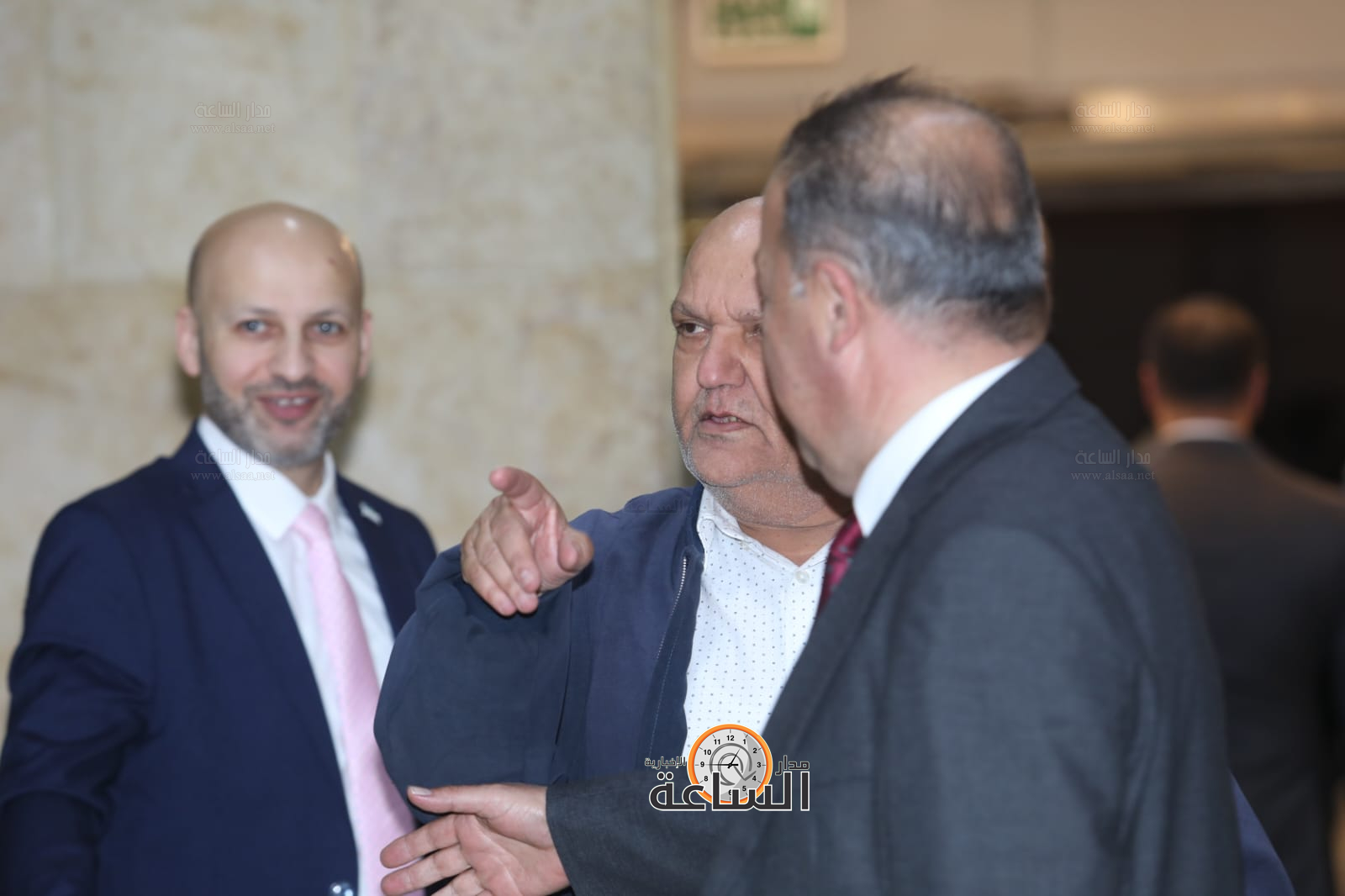 Madar Al-Saa Images 0.6832453215382721