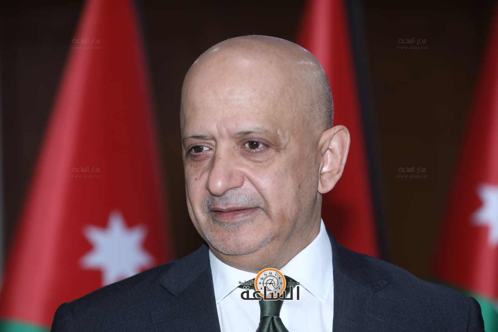 Madar Al-Saa Images 0.4111458497585374