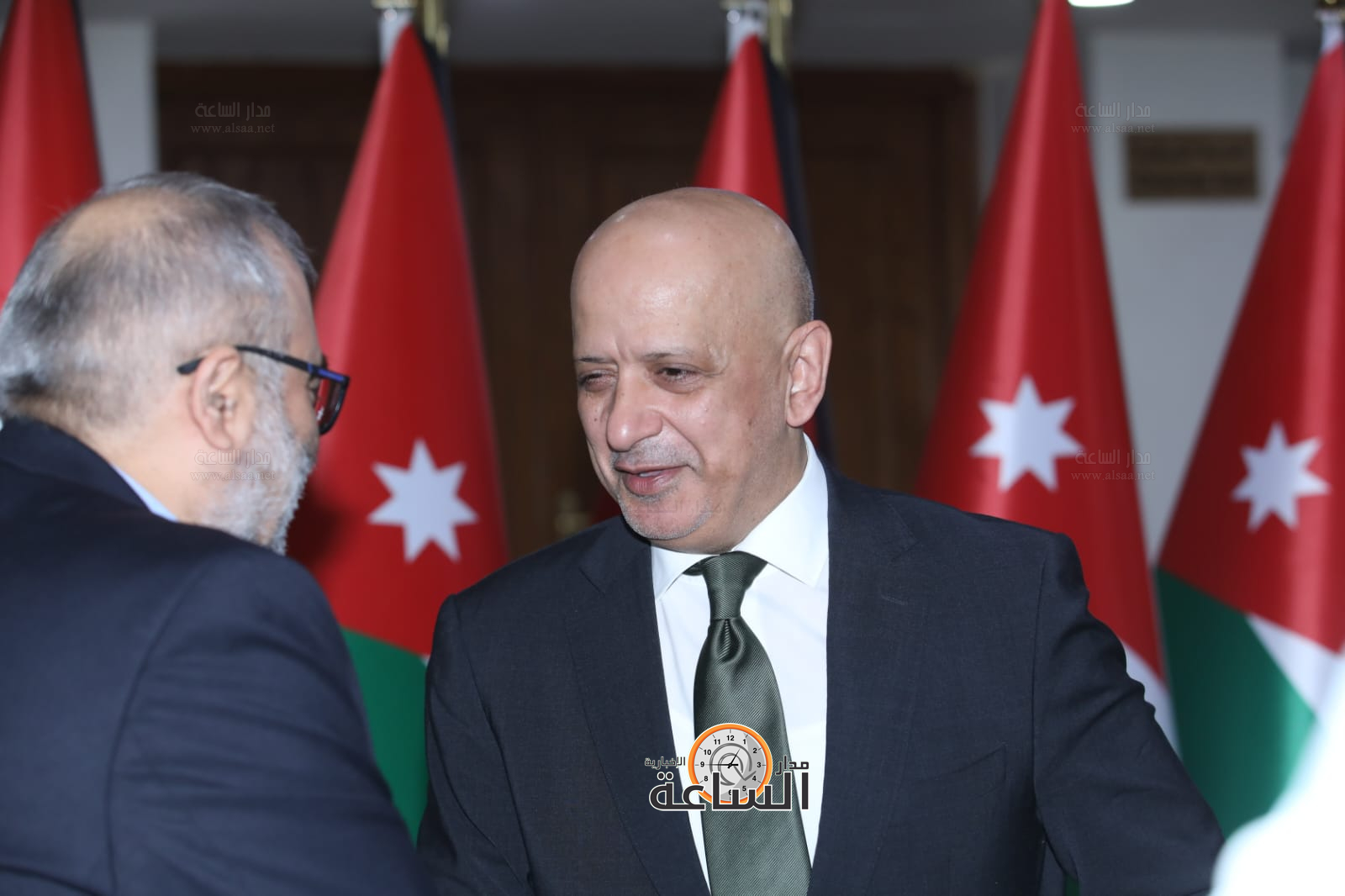 Madar Al-Saa Images 0.3968873735478662