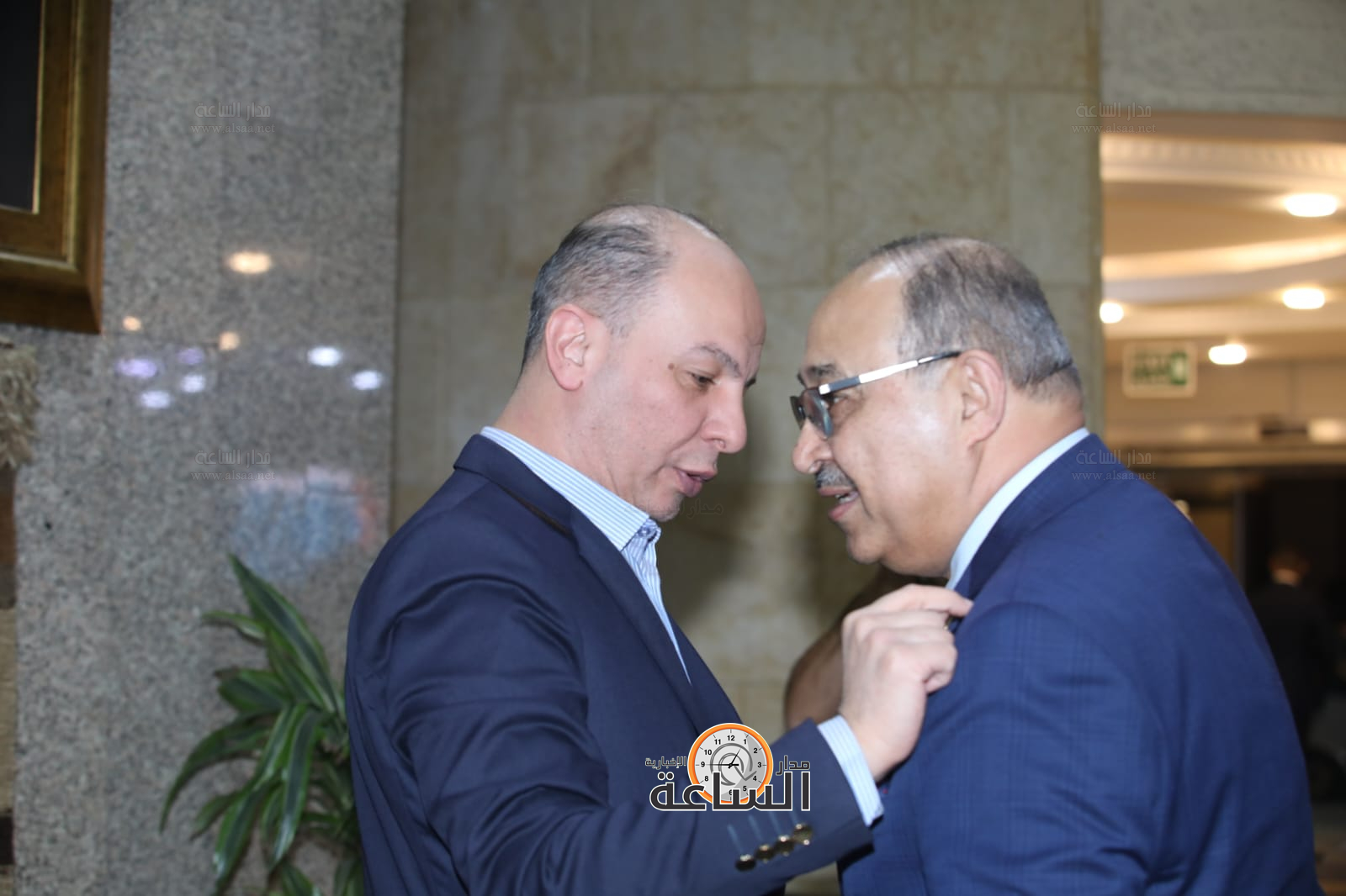 Madar Al-Saa Images 0.4246393509506359