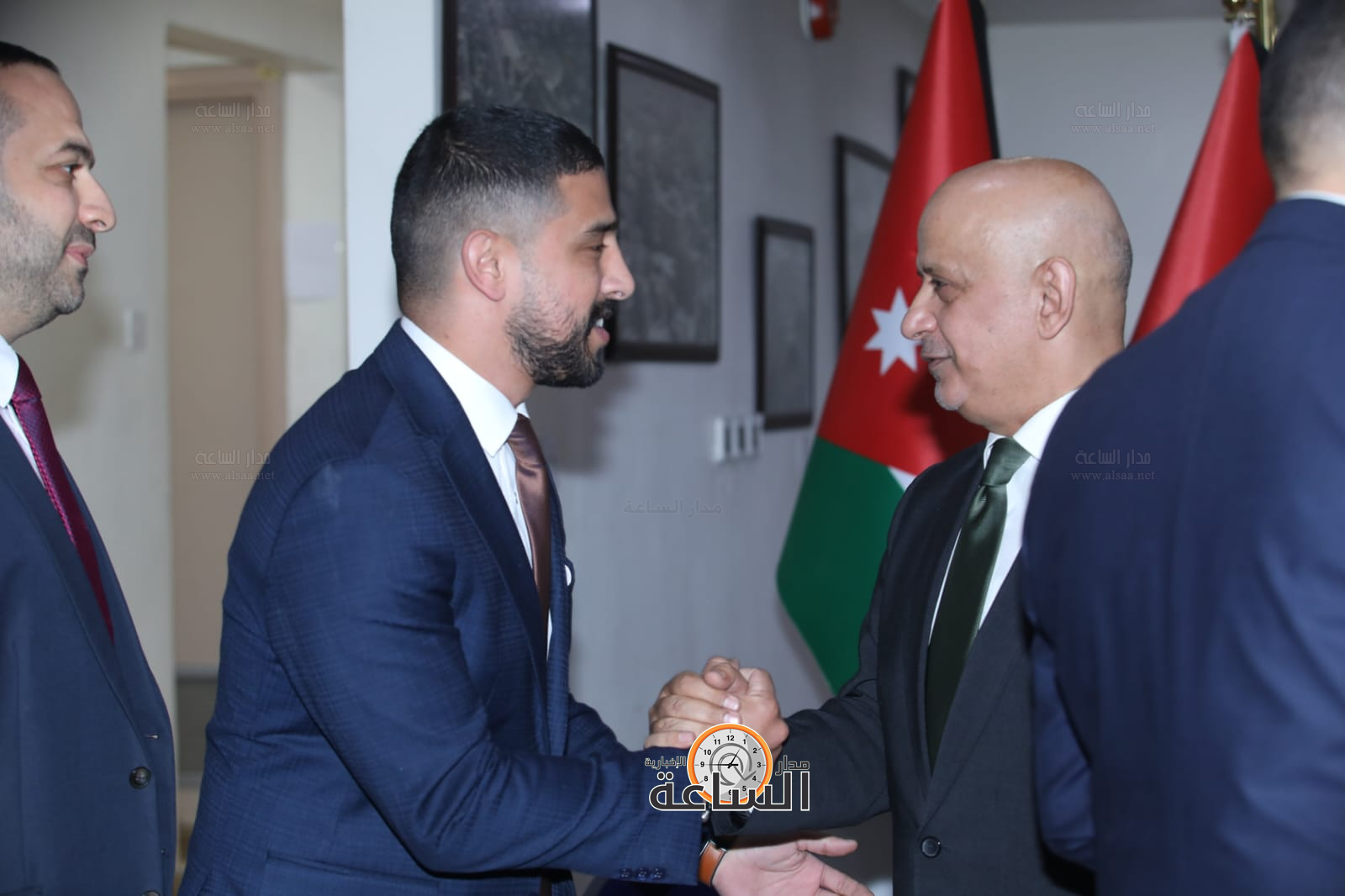 Madar Al-Saa Images 0.21492440909890553