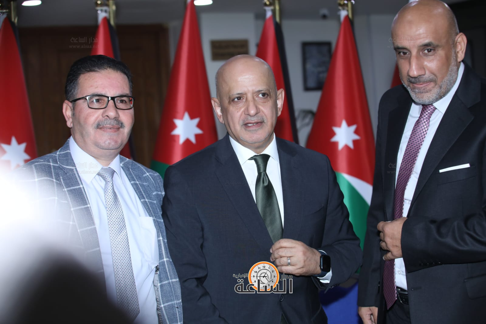 Madar Al-Saa Images 0.6811161452890011