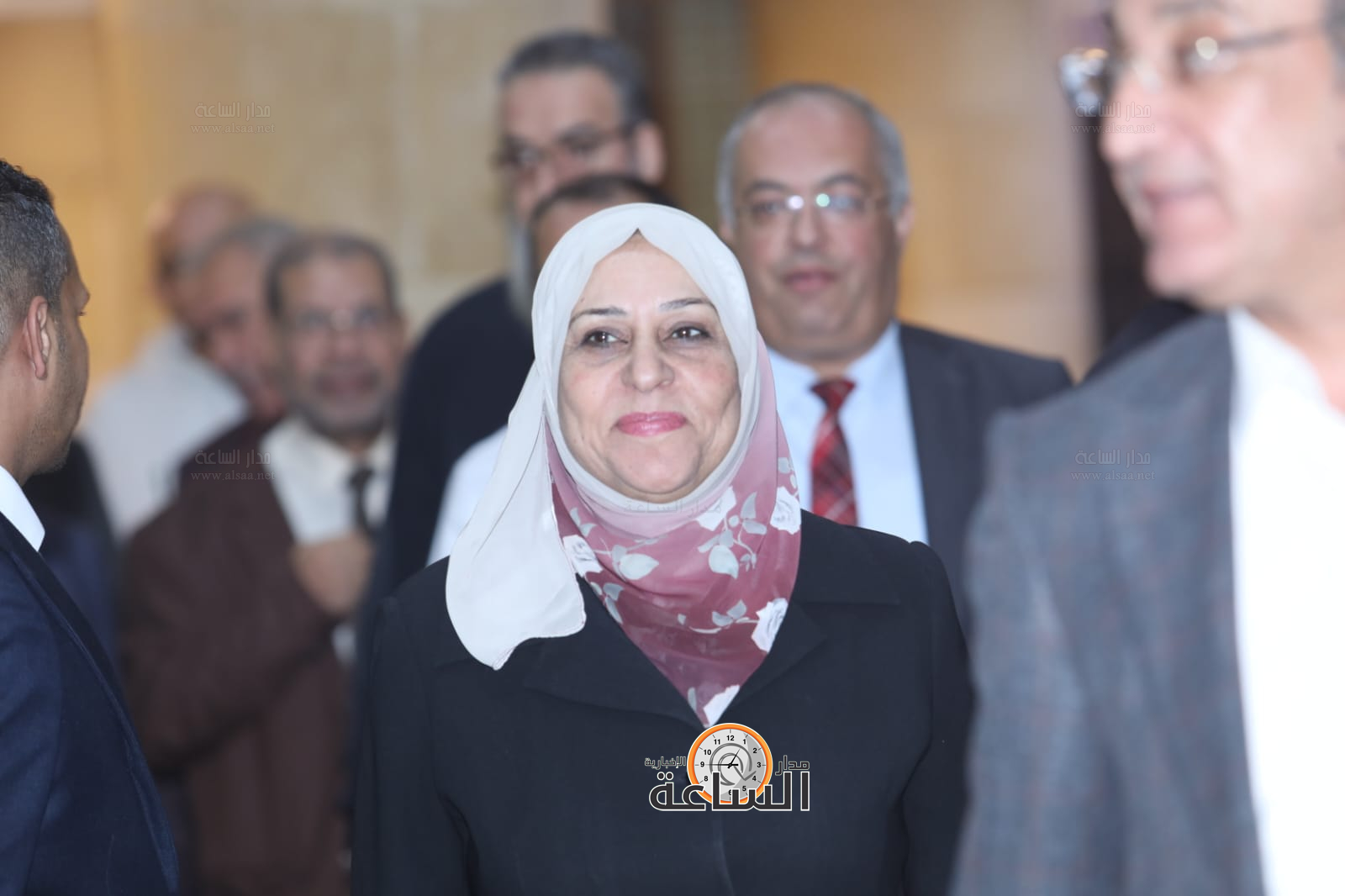 Madar Al-Saa Images 0.36122649566545184