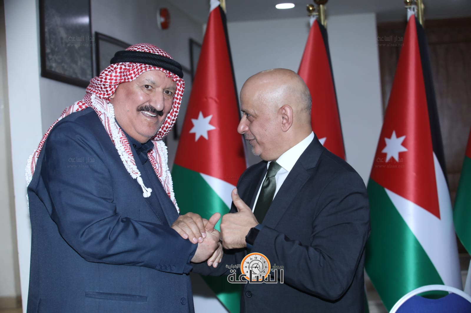 Madar Al-Saa Images 0.12708385532390198