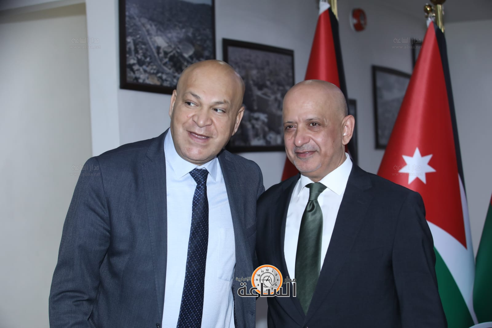 Madar Al-Saa Images 0.22351400542510702