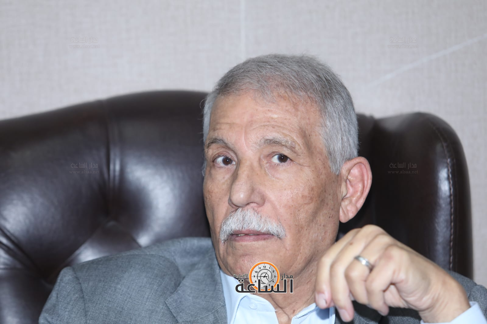 Madar Al-Saa Images 0.48625153648580977