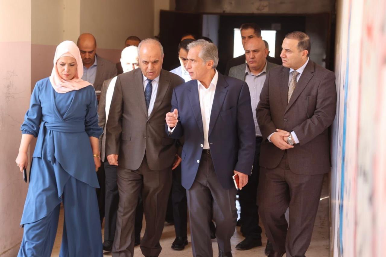 Madar Al-Saa Images 0.9708017761991925