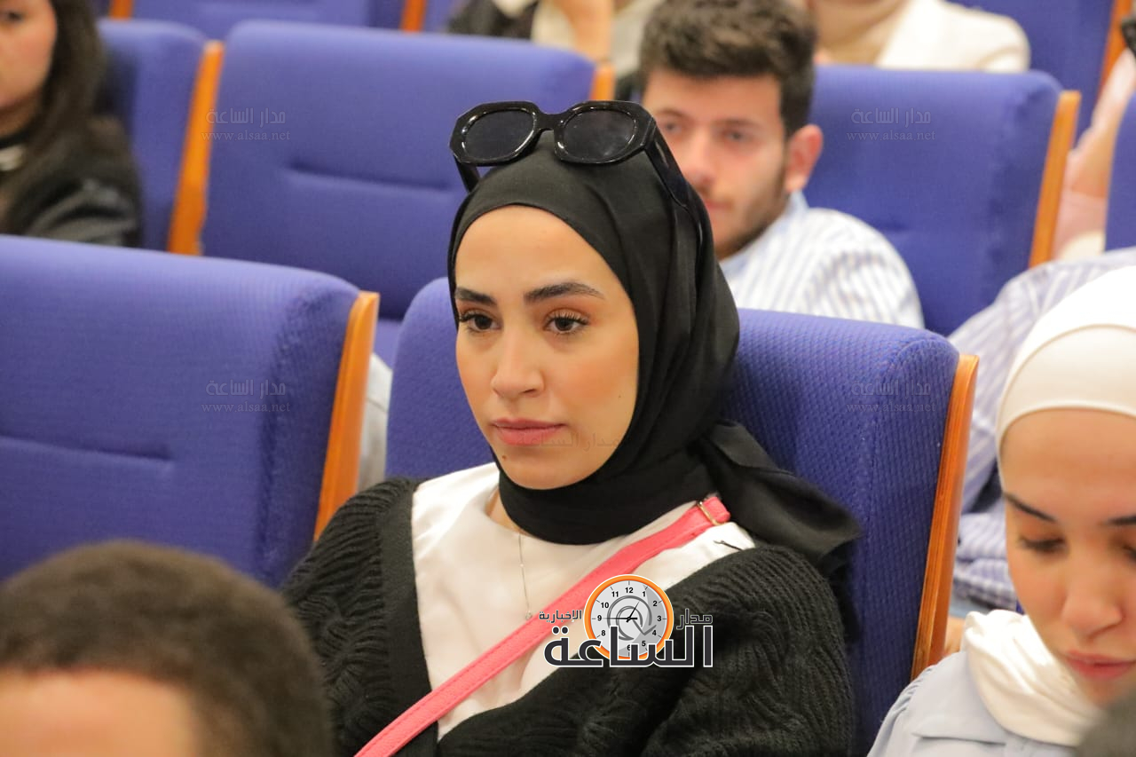 Madar Al-Saa Images 0.13001422474743674